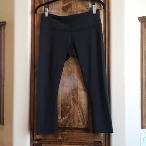 Lululemon wunder under crop